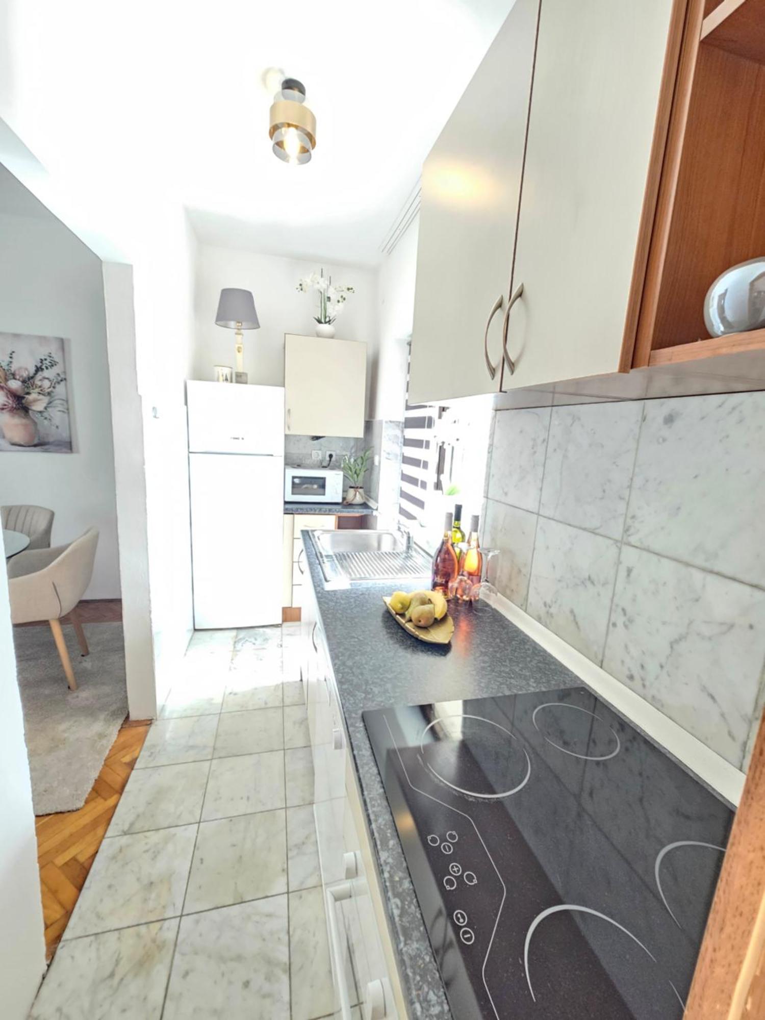 Miro Apartmán *